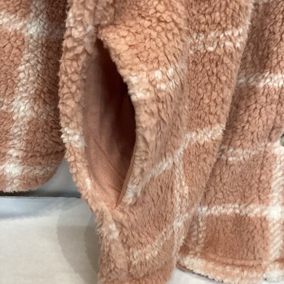 XL Koolaburra by Ugg Sherpa Shacket - Pink & Cream - Picture 8 of 9